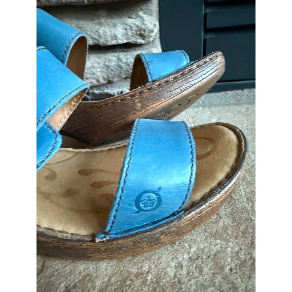 Born Womens Blue Leather Double Strap Buckle Clog
Sandals B02504 Size 10
Boho - Picture 5 of 12